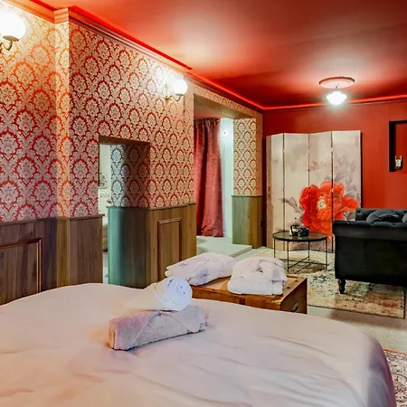 Avec Privatif La Courtisane - Sofa Tantra, Terasse, Salon D'hiver Sous Dôme Transparent Chauffé - Love-room-alsace-67 Appartement *